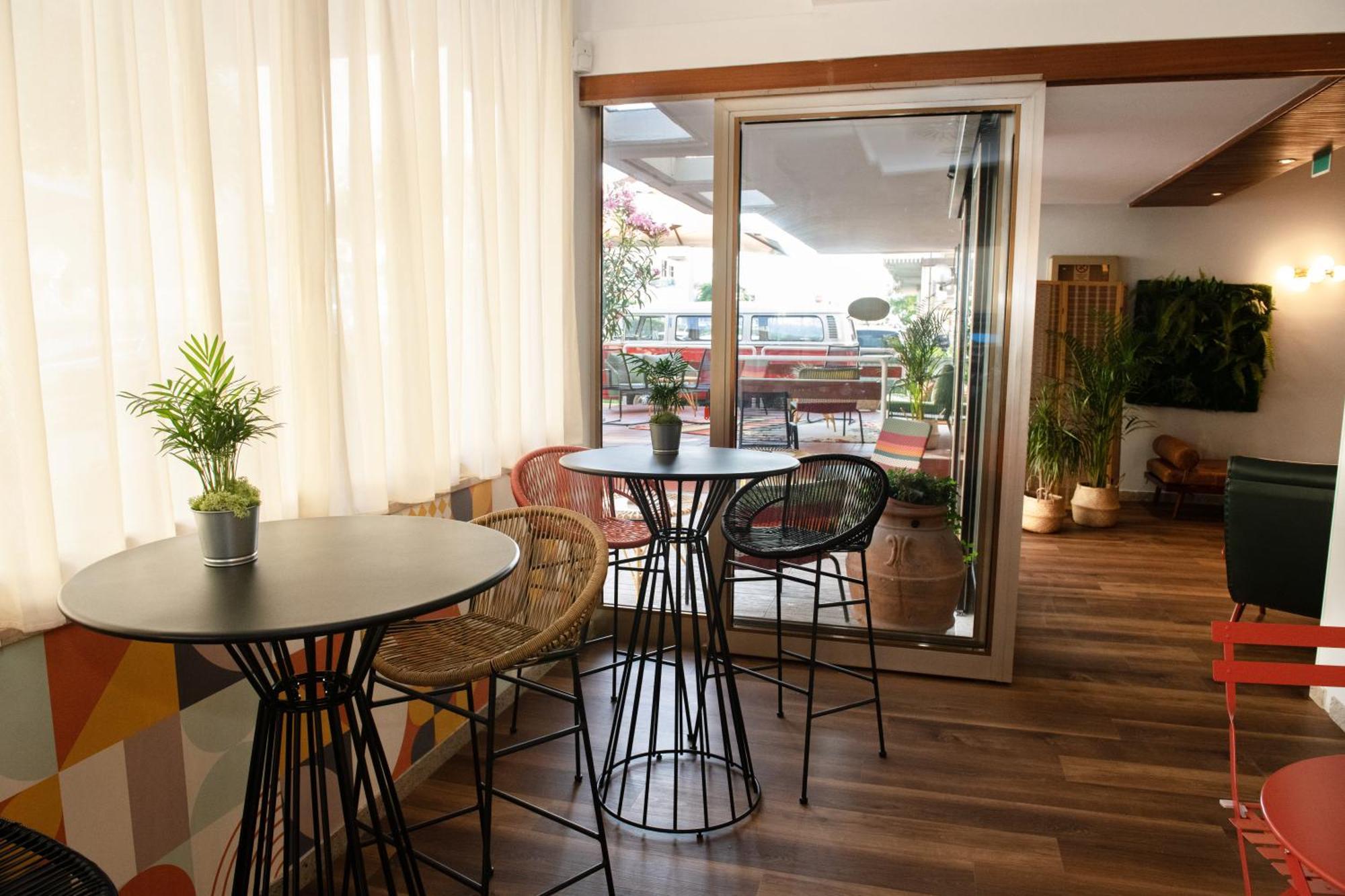 Hotel Mirabella Riccione Luaran gambar