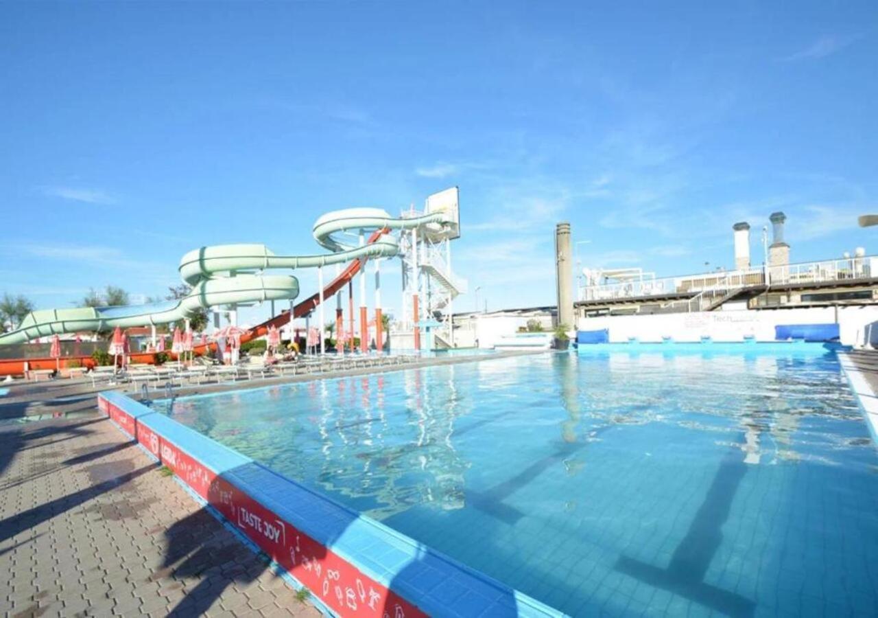 Hotel Mirabella Riccione Luaran gambar