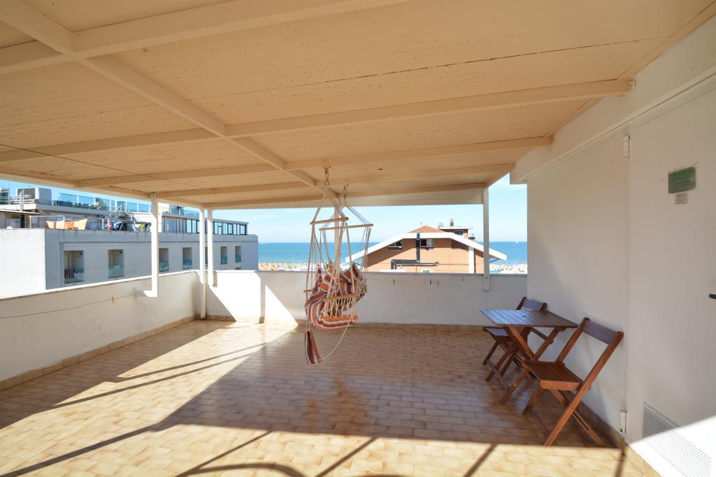 Hotel Mirabella Riccione Luaran gambar