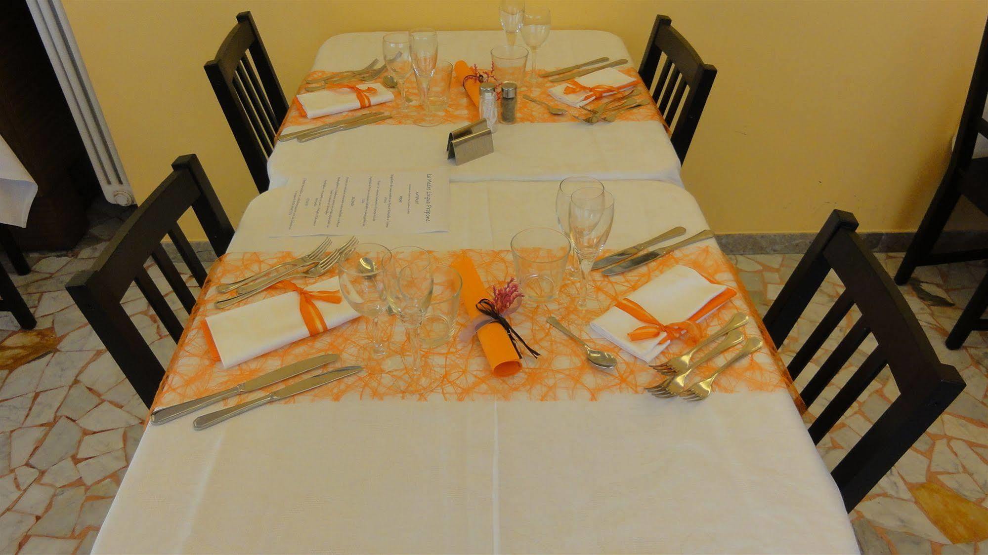 Hotel Mirabella Riccione Luaran gambar